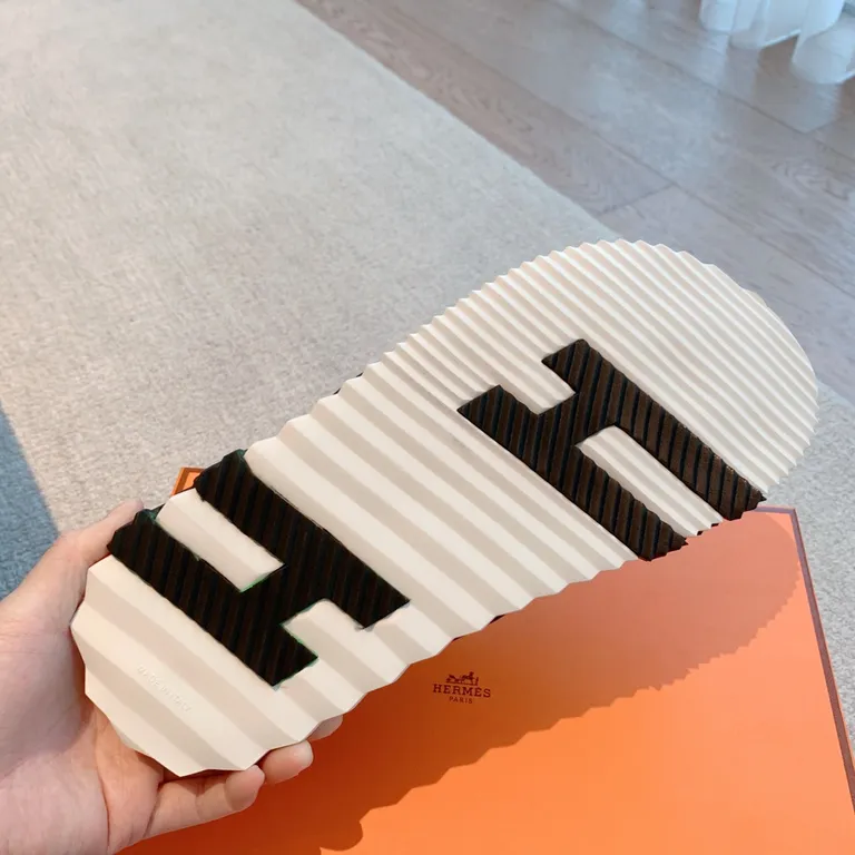 Hermes Shoe 